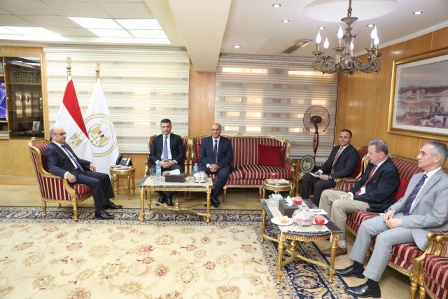 وزير العدل في لقاءه مع وفد المفوضية