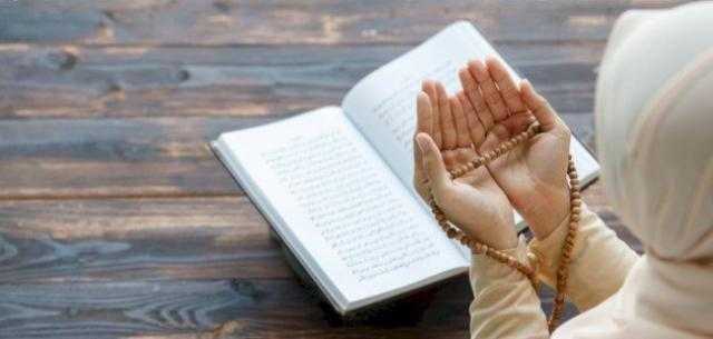 10 كلمات لو رددتها لفتحت لك أبواب السماء.. احرص عليهم