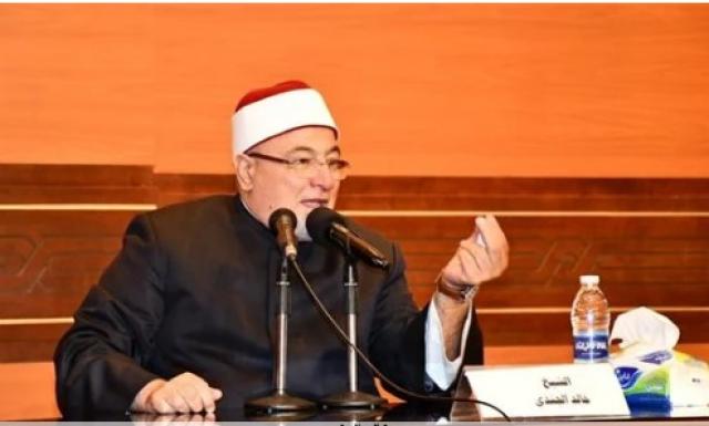 الجندي عن محرمي الصلاة بالأضرحة: لو سكت من لا يعلم لانقضى الخلاف - فيديو