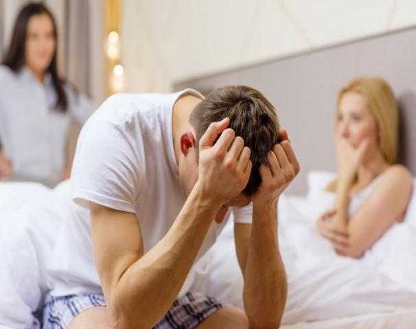 النيابة تأمر بحبس سيدة متهمة بالزنا واستدعاء العشيق لسماع أقواله في مايو