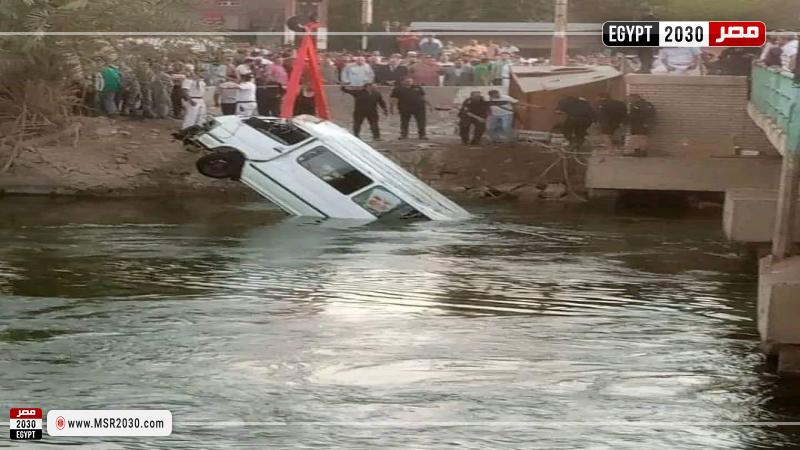 انتشال سيارة ميكروباص من ترعة الإبراهيمية -الإنقاذ النهري- الإنقاذ النهري- قرية البرجاية
