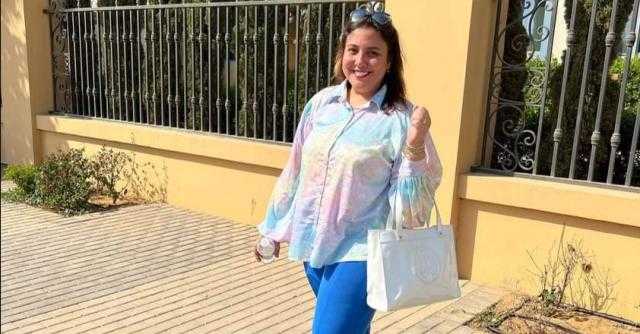 مي كساب تطمئن الجمهور على حالتها الصحية بعد إجرائها عملية جراحية