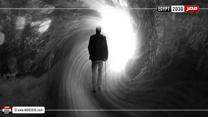 ما معنى كلمة يبعث التي وردت في القرآن؟ 