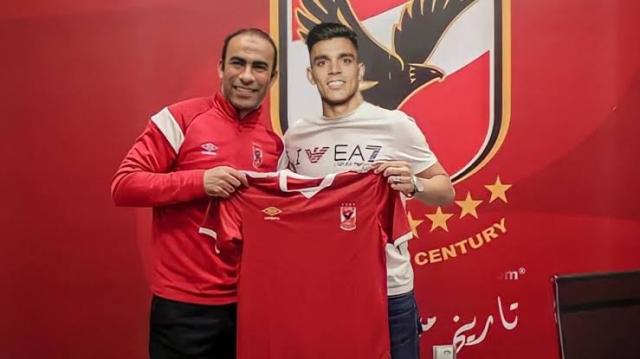براتب خيالي.. كواليس جديدة في انتقال «بن شرقي» للأهلي
