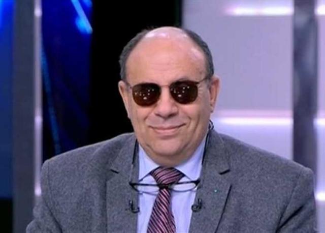 الدكتور مبروك عطية