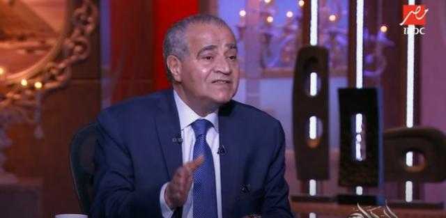 هل ترتفع أسعار زيت الطعام مجددًا؟.. وزير التموين يحسم الجدل