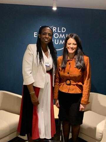 تفاصيل لقاء ”المشاط” بممثلي المؤسسات الدولية بمنتدى ”دافوس”