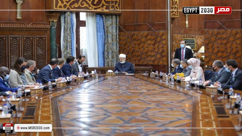 شيخ الأزهر خلال لقاء الوفد البريطاني