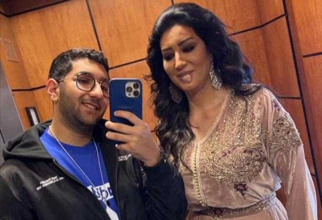 «بحبك لآخر يوم في عمري».. ابن وفاء عامر يحتفل بعيد ميلادها