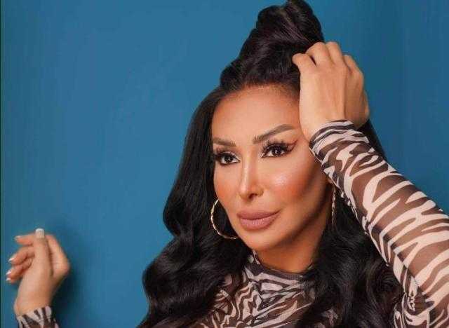 «ولا أول مرة» و «ادفع اللي عليك» أحدث أغاني شاهيناز على تطبيق أنغامي