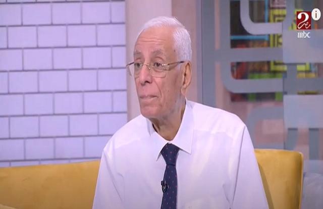 حسام موافي محذرًا هذه الفئات: «دول ميتجوزوش بعض» فيديو