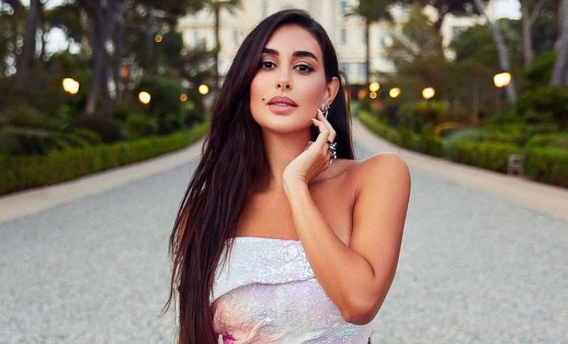 الفنانة ياسمين صبري