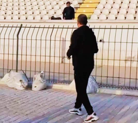 الخطيب والمشجع الأهلاوي