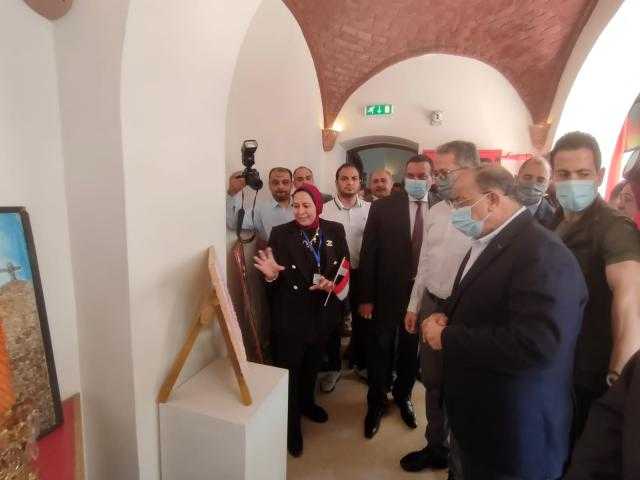 وزيرا السياحة والتنمية المحلية يشاهدان فيلما تسجيليا حول رحلة العائلة المقدسة