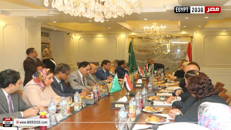 رئيس الوفد يستمع لمقترحات أعضاء مجلسي النواب والشيوخ بالحزب حول الحوار الوطني