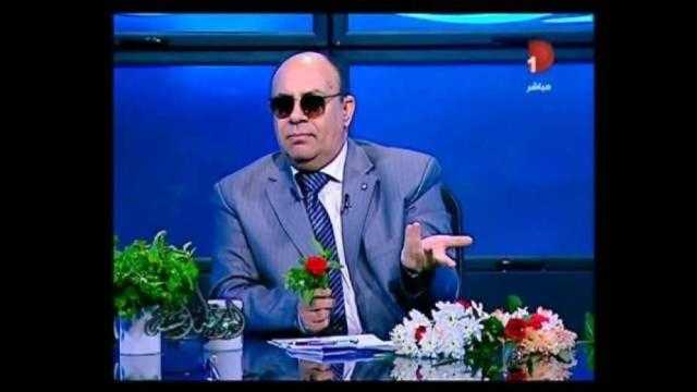 «زوجتي لا ترضى بمعاشرتي إلا بمقابل 50 جنيهاً أعمل ايه».. رد غير متوقع مبروك عطية