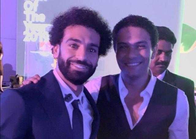 آسر ياسين يدعم محمد صلاح بهذه الكلمات