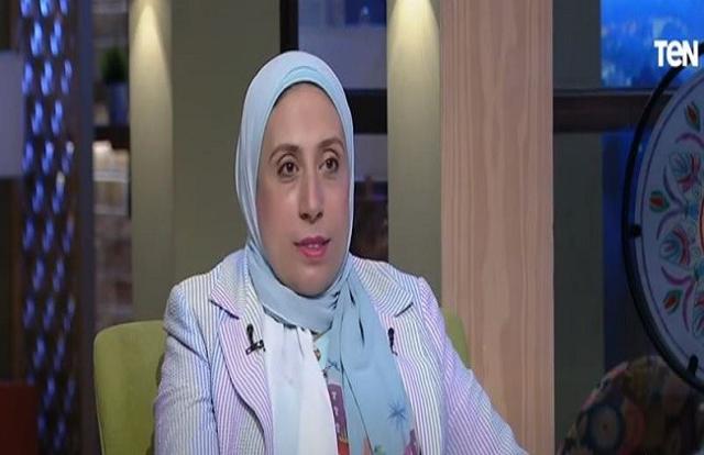 استشاري نفسي تكشف عن استراتيجية خبيثة لبعض النساء في الارتباط برجل متزوج «فيديو»