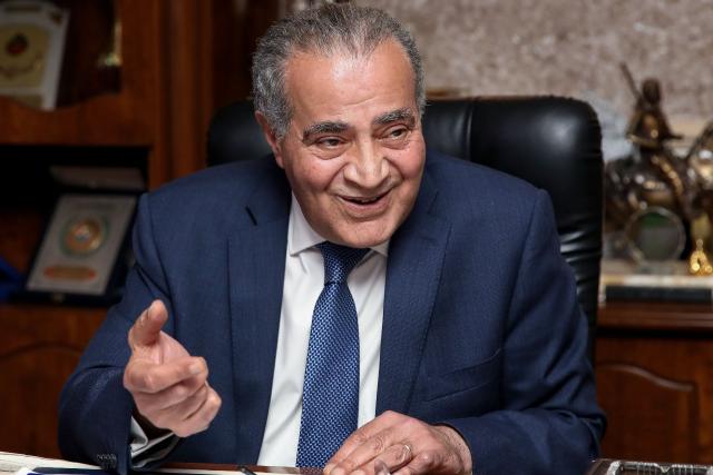 المصيلحي: ”الدولة نجحت في توفير كافة السلع الأساسية برؤية سياسية”