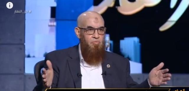 يونس مخيون عن عمل المرأة: مينفعش الناس تبص في عين مراتي « فيديو»