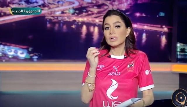 بسمة وهبة تدعم «الأهلي» على طريقتها الخاصة «فيديو»