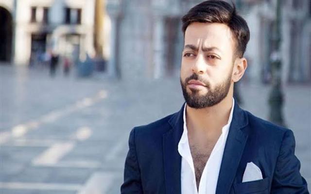 تامر عاشور يصل جدة لإحياء حفل غنائي غدًا