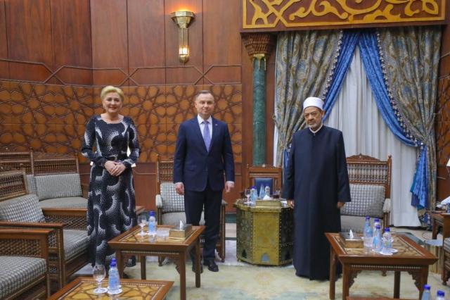 الإمام الأكبر يستقبل الرئيس البولندي وقرينته في رحاب الأزهر الشريف