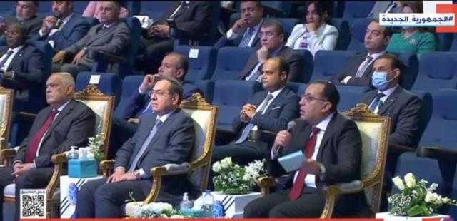 رئيس الوزراء يكشف طريقة الحصول على رخصة إنشاء مصنع  «فيديو»