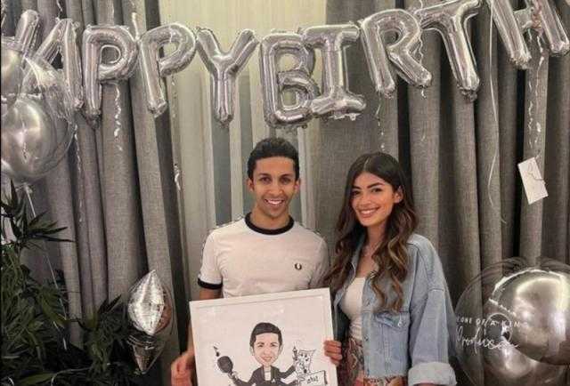 ليلى أحمد زاهر تحتفل بعيد ميلاد هشام جمال وهذه رسالتها له «صور»