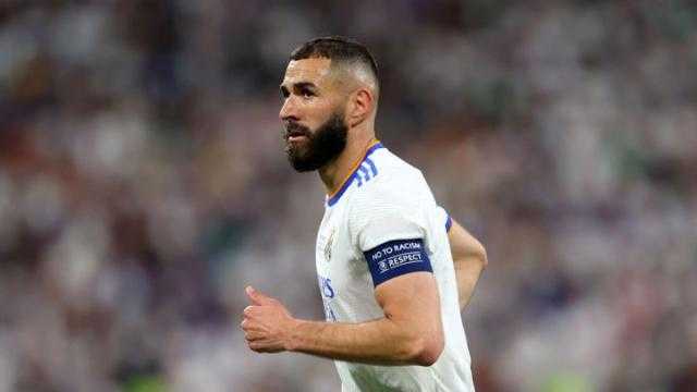 بنزيما يفوز بجائزة جديدة.. تعرف عليها