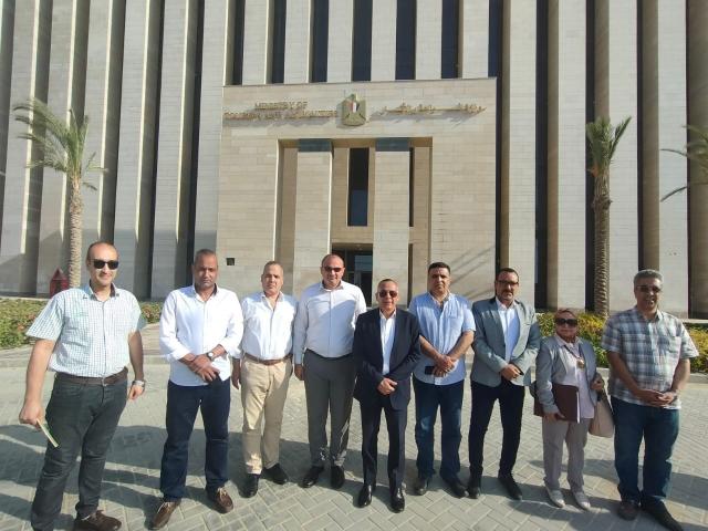 اجتماع لمناقشة الموقف التنفيذي للمشروعات الجارية بالمواقع الأثرية