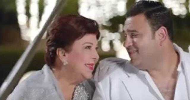 هل تزوجت الراحلة رجاء الجداوي من أكرم حسني؟.. ابنتها ترد