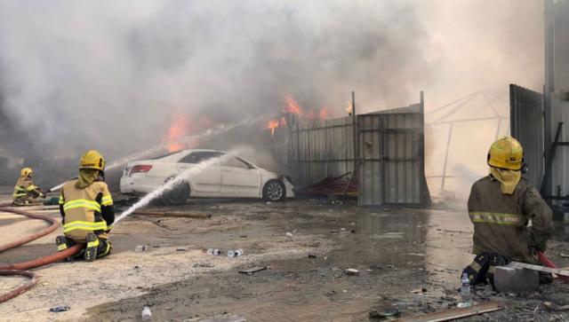 نشوب حريق هائل داخل مقهى بـ 6 أكتوبر دون وقوع إصابات