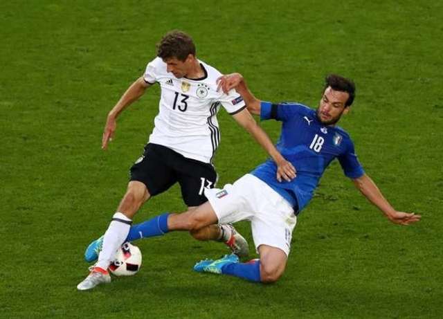 مباراة إيطاليا وألمانيا
