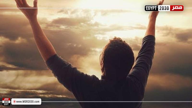 أوصى به الرسول.. دعاء لقضاء الدين ولو كانت مثل الجبل 