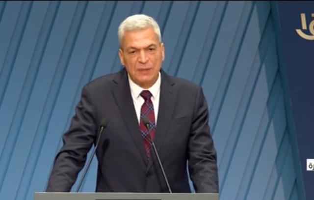 رئيس هيئة الشراء الموحد: «هدفنا توفير حياة صحية آمنة للمواطنين»