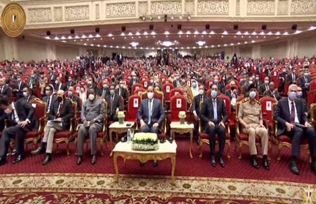 انطلاق جلسة حوارية عن النظم ا لصحية في أفريقيا بحضور الرئيس السيسي