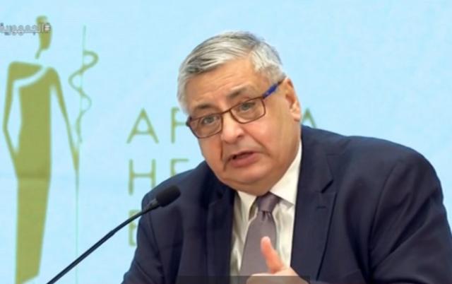 تاج الدين لـ السيسي: «إفريقيا تعاني بشدة وتحتاج من ينقذها»