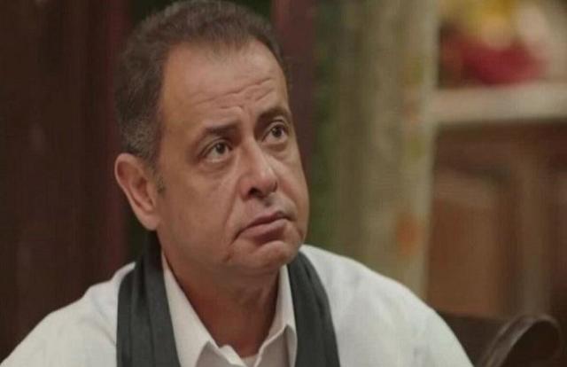 الفنان محمد غنيم يفجر مفاجأة: «طليقتي إعلامية مشهورة وتزوجتني وهي على ذمة رجل آخر» - فيديو