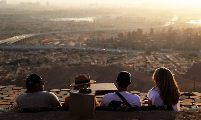 مشروع تطوير كورنيش المقطم
