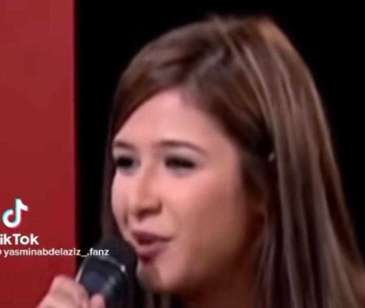 ياسمين عبد العزيز تفتح النار على شقيقها: «بعتني بعربية مرسيدس»