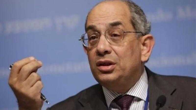 عادل حمودة: الطيران كان الحلم الأول لبطرس غالي.. وجمع المال لم يكن من اهتماماته