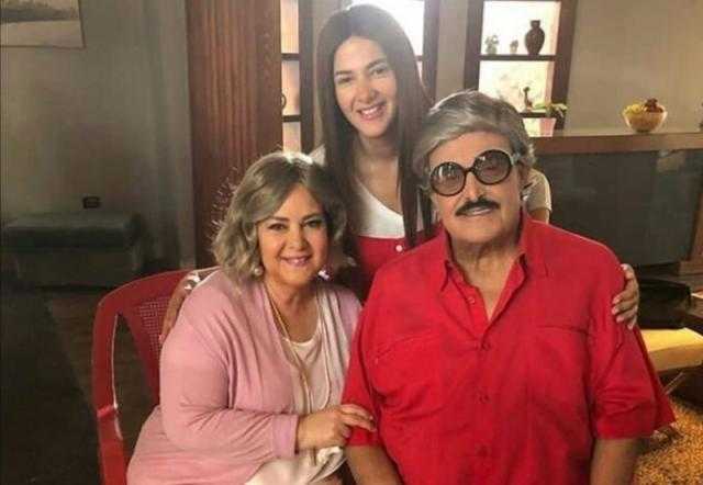 «صندوق الذكريات».. دنيا سمير غانم تشارك جمهورها كواليس «لهفة» برفقة والدها الراحل