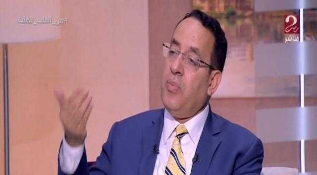 خبير تنمية بشرية: المرأة تستقبل ضغوط العمل بشكل مختلف عن الرجل