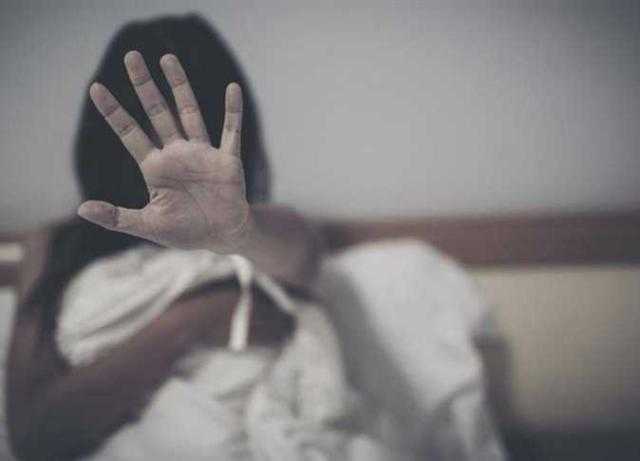 مفاجأة .. هل يوافق والد الطفلة المغتصبة المنوفية على زواجها من الجاني؟ «فيديو»