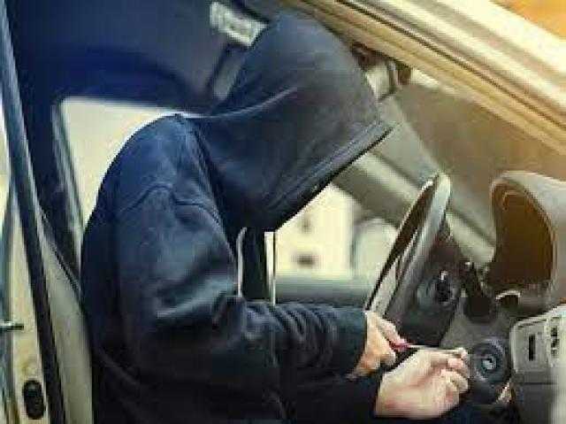 ضبط المتهمين بسرقة سيارة نقل بحلون