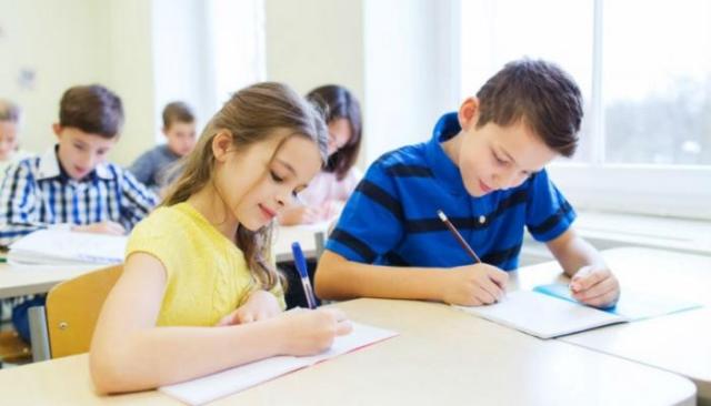 احذري من الفول.. 7 أطعمة قدميها لأولادك خلال فترة الامتحانات.. فيديو