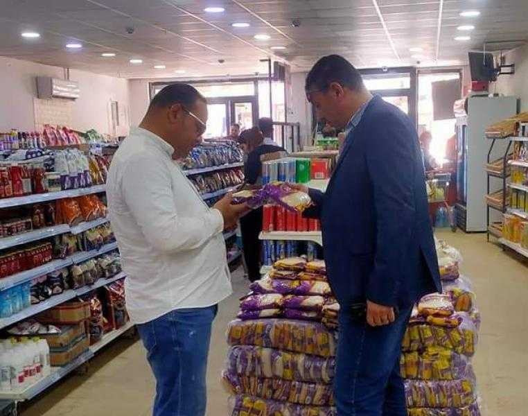 ضبط 9 طن عصائر وأغذية فاسدة قبل بيعها في الشرقية