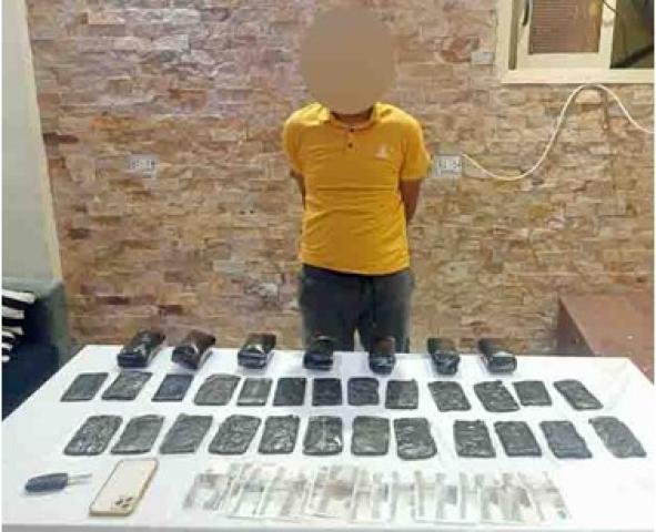 ضبط 6 كيلو من مخدر الحشيش بحوزة أحد الأشخاص بالقاهرة