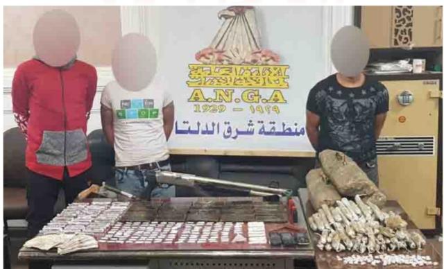 المتهمين والمضبوطات